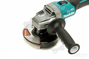 Akumulatorski kotni brusilnik 40V XGT MAKITA GA005GM201