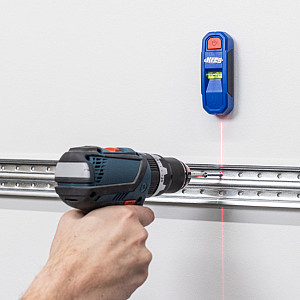 Magnetic Stud Finder with Laser-Mark™